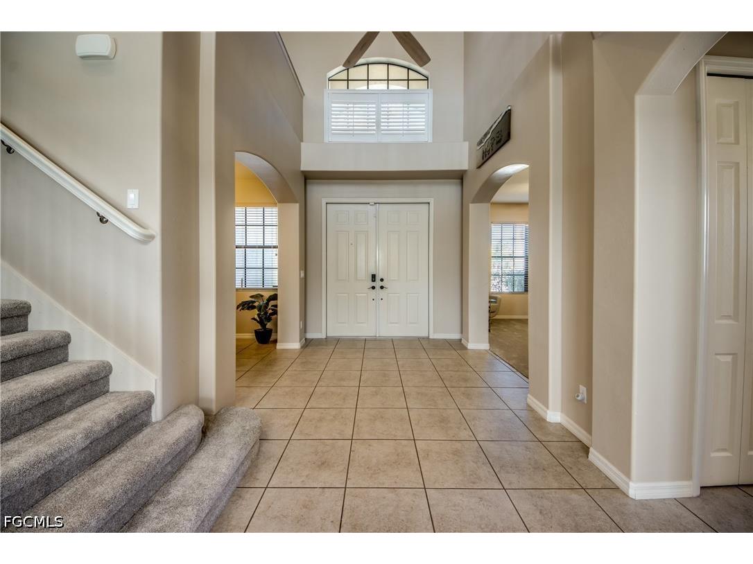 5601 Del Rio Court Cape Coral FL 33904 2025024497 image6