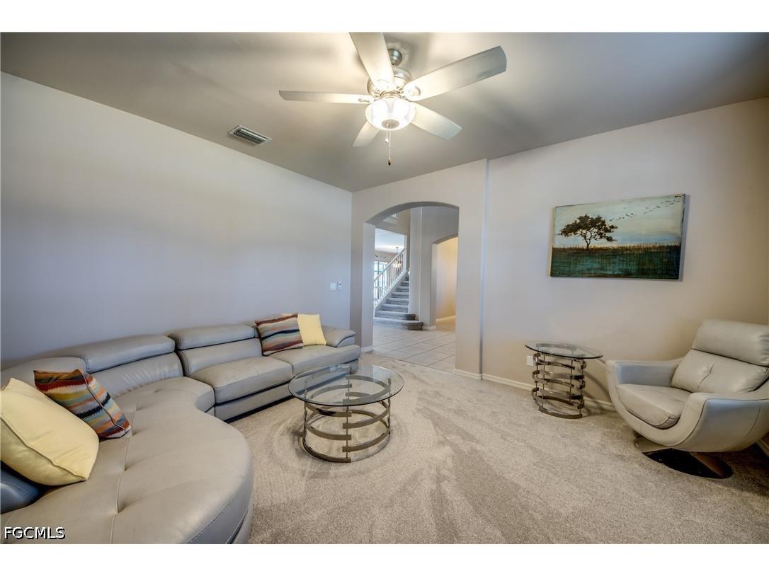 5601 Del Rio Court Cape Coral FL 33904 2025024497 image8