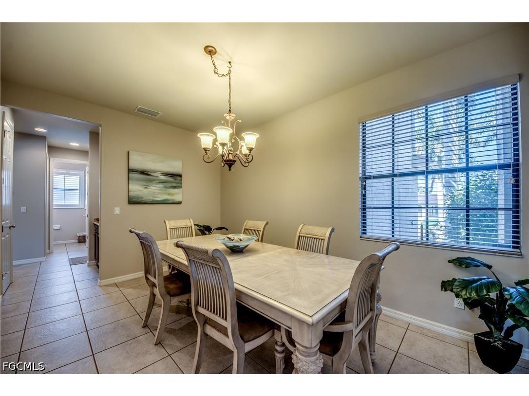 5601 Del Rio Court Cape Coral FL 33904 2025024497 image9