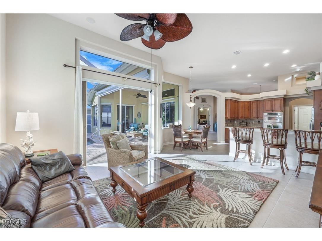 5601 Merlyn Lane Cape Coral FL 33914 2025018524 image11