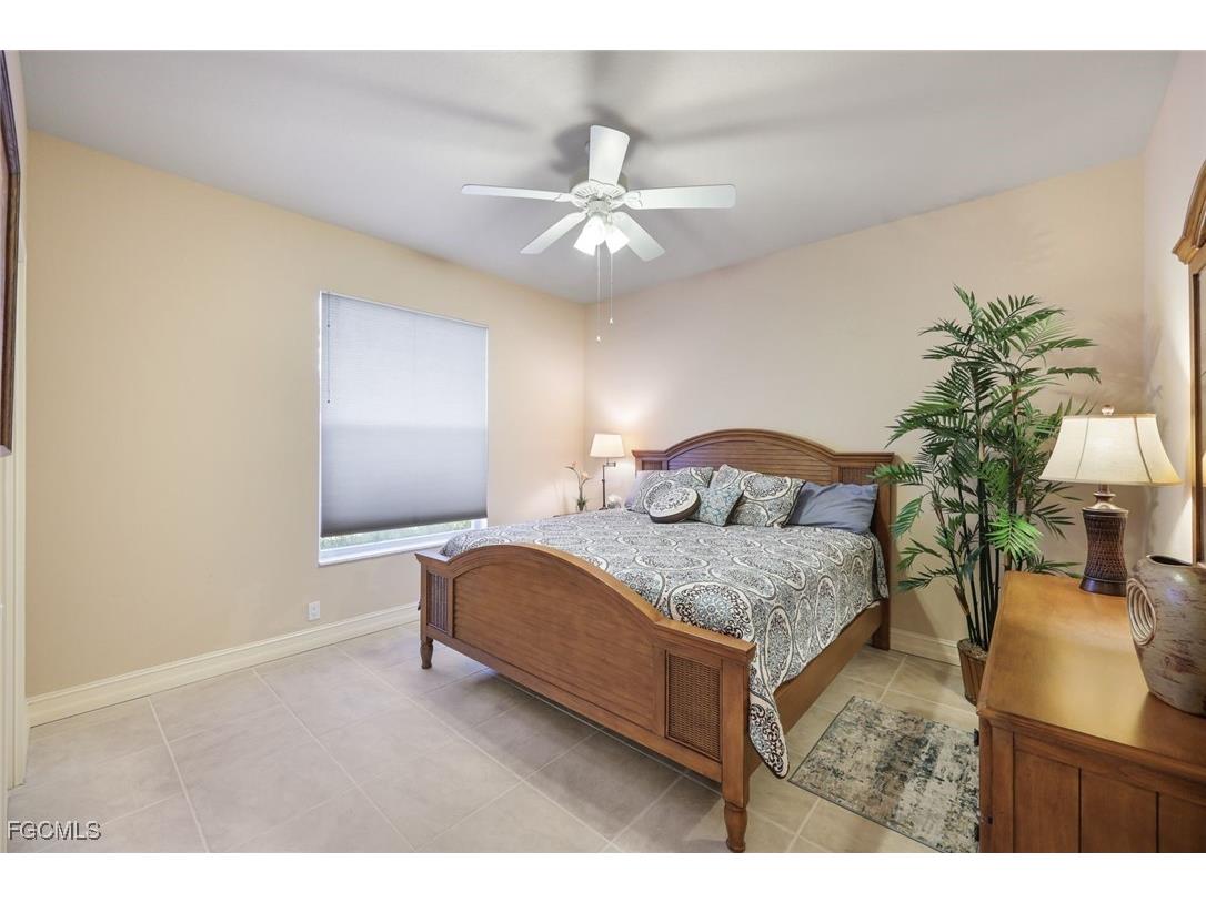 5601 Merlyn Lane Cape Coral FL 33914 2025018524 image22