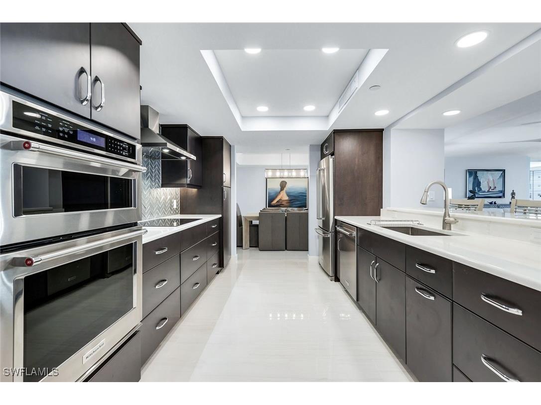 5601 Turtle Bay Drive #1802 Naples FL 34108 225081956 image3