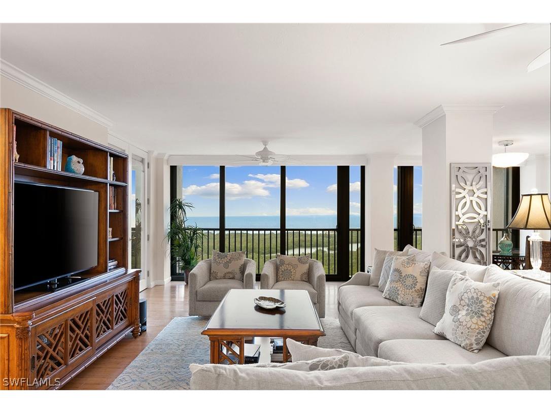 5601 Turtle Bay Drive #1402 Naples FL 34108 223007835 image1