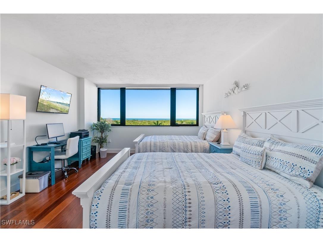 5601 Turtle Bay Drive #402 Naples FL 34108 225072113 image13