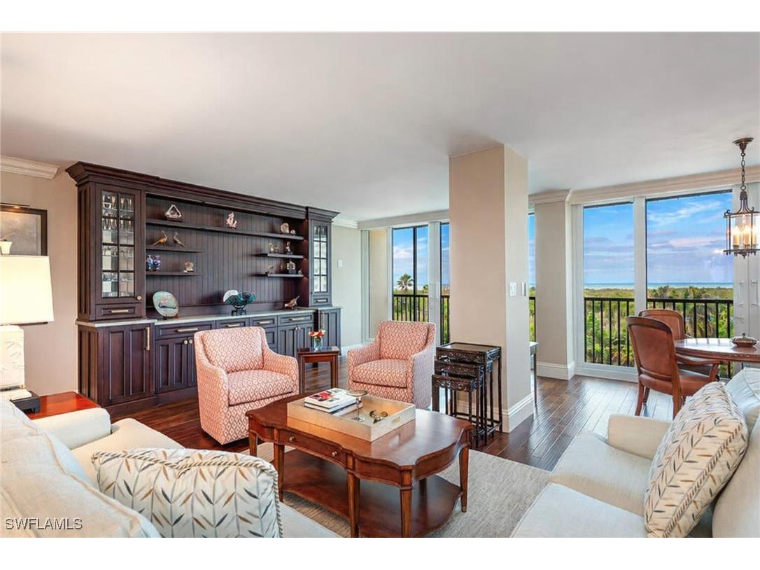 5601 Turtle Bay Drive #404 Naples FL 34108 225071403 image1