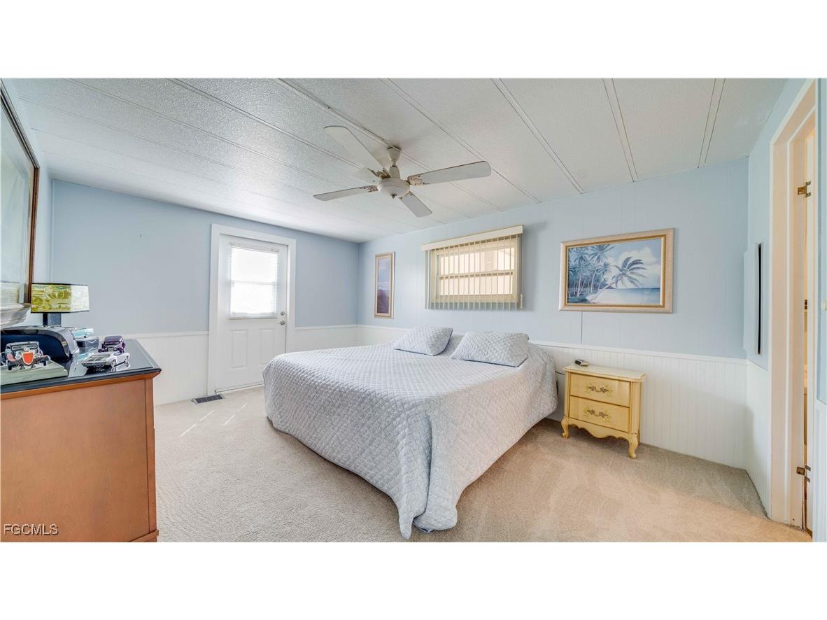 5602 Captain John Smith Loop North Fort Myers FL 33917 2025004393 image19