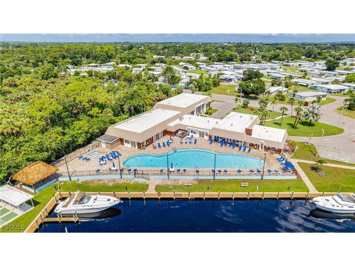 5602 Captain John Smith Loop North Fort Myers FL 33917 2025004393 image30