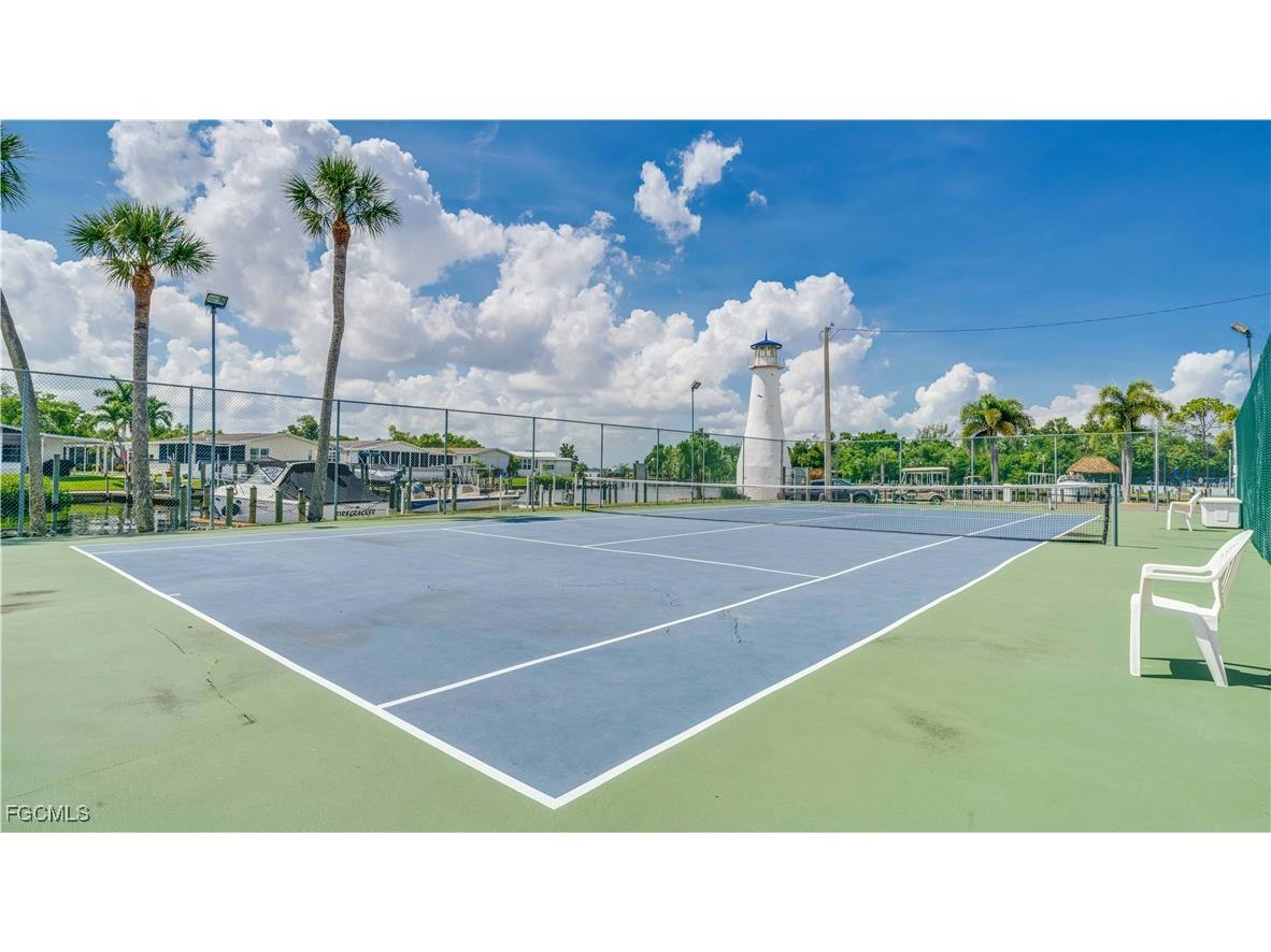 5602 Captain John Smith Loop North Fort Myers FL 33917 2025004393 image45