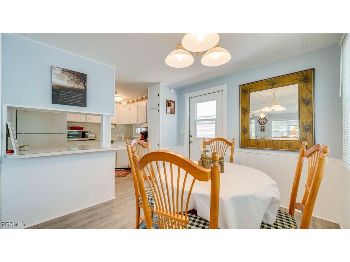 5602 Captain John Smith Loop North Fort Myers FL 33917 2025004393 image9