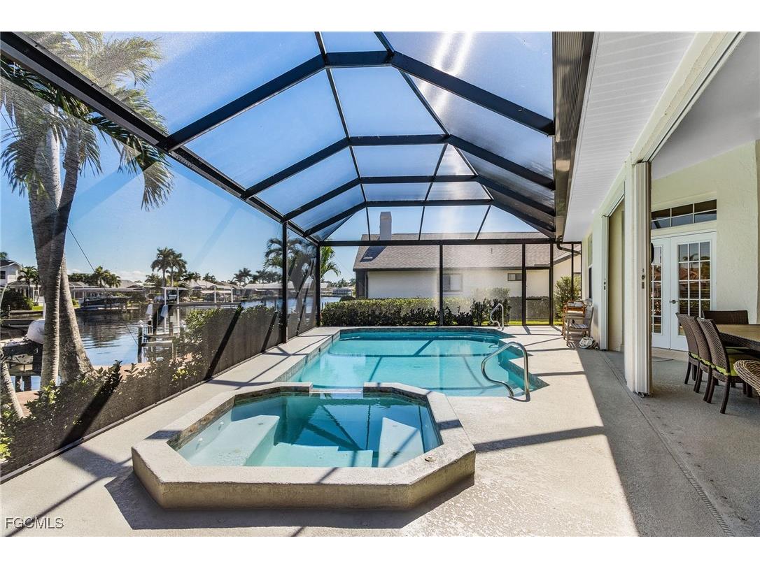 5603 SW 11th Avenue Cape Coral FL 33914 2025022250 image36