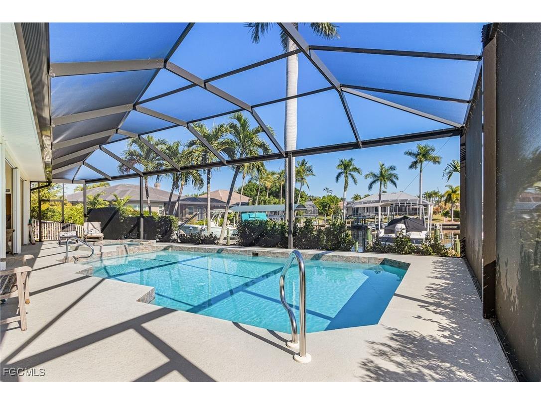5603 SW 11th Avenue Cape Coral FL 33914 2025022250 image37