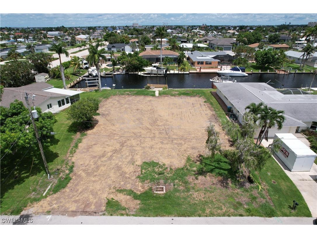 5605 De Soto Court Cape Coral FL 33904 223055007 image1