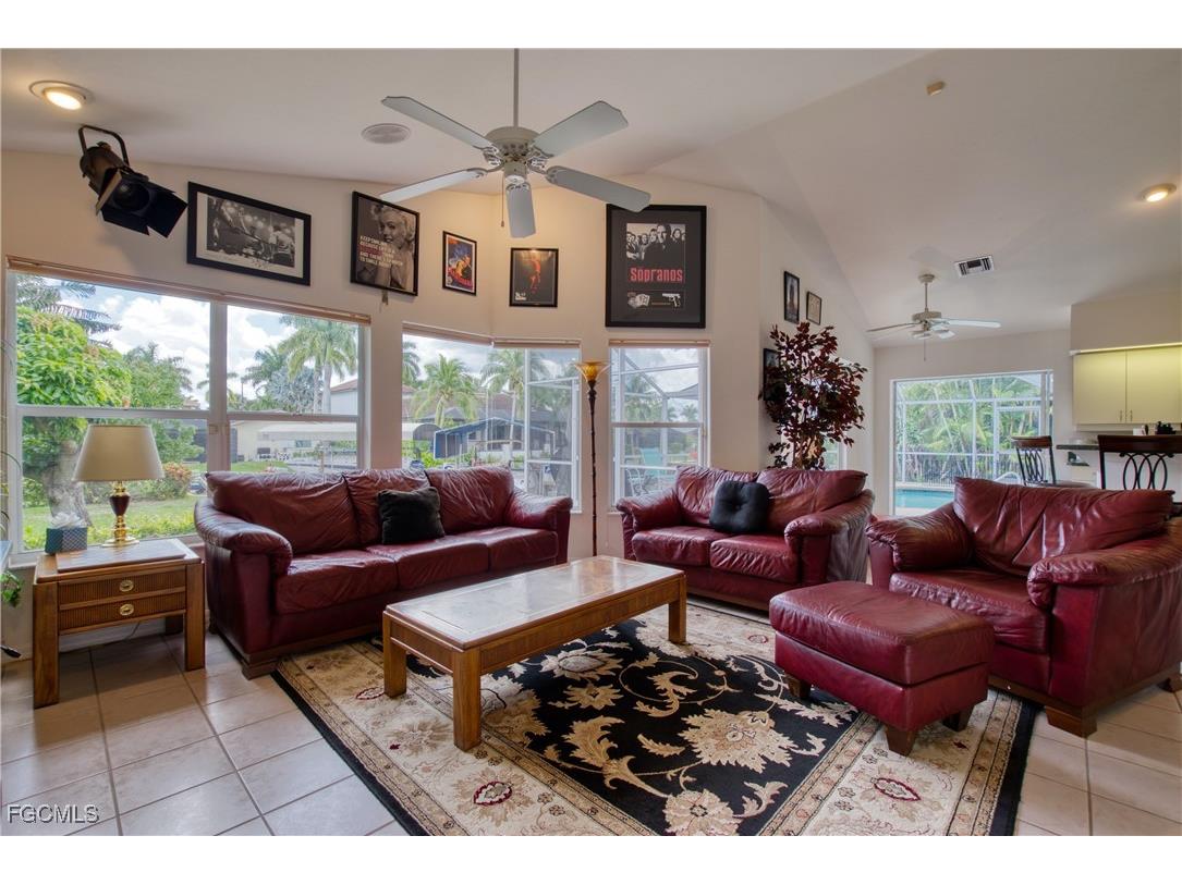 5607 Coronado Court Cape Coral FL 33904 2026001104 image16
