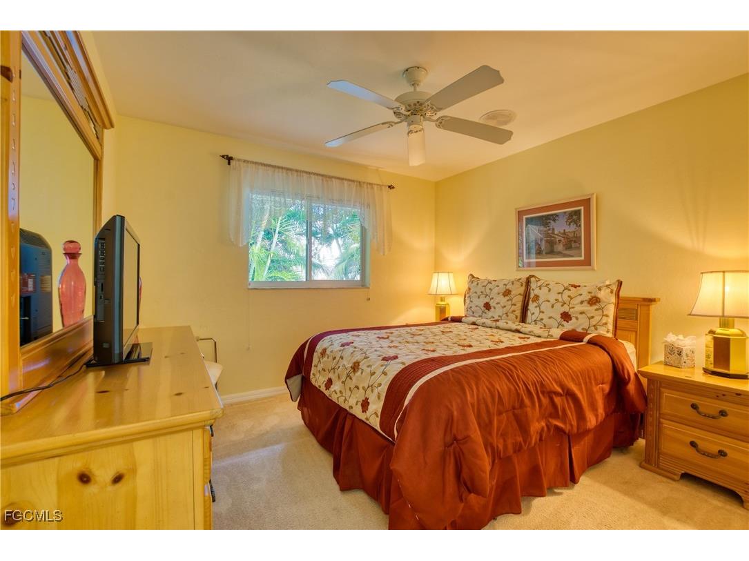 5607 Coronado Court Cape Coral FL 33904 2026001104 image22