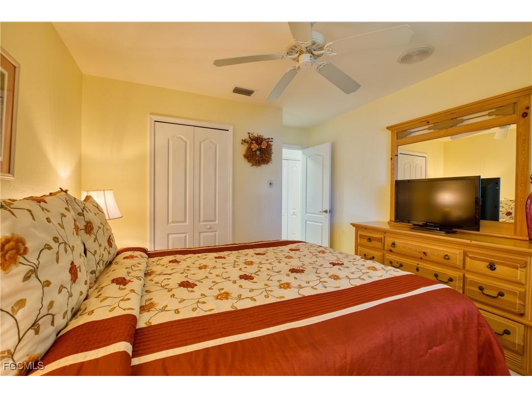 5607 Coronado Court Cape Coral FL 33904 2026001104 image23