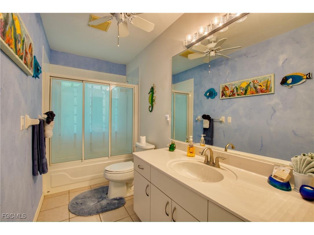 5607 Coronado Court Cape Coral FL 33904 2026001104 image25