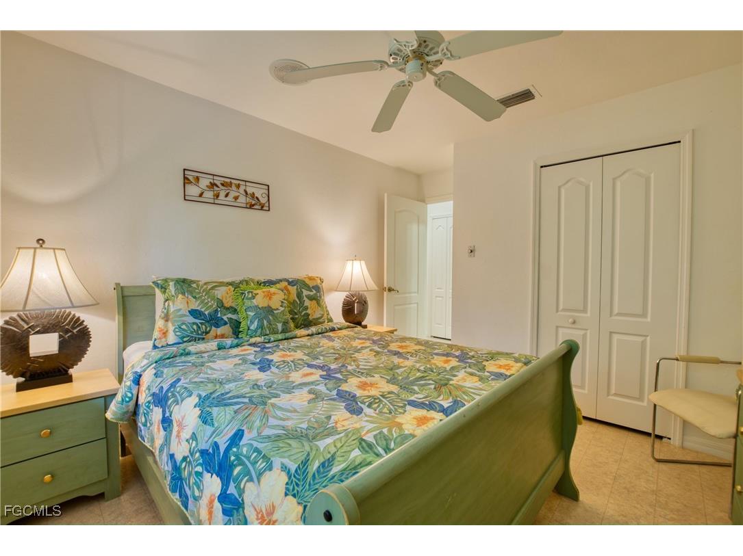 5607 Coronado Court Cape Coral FL 33904 2026001104 image28