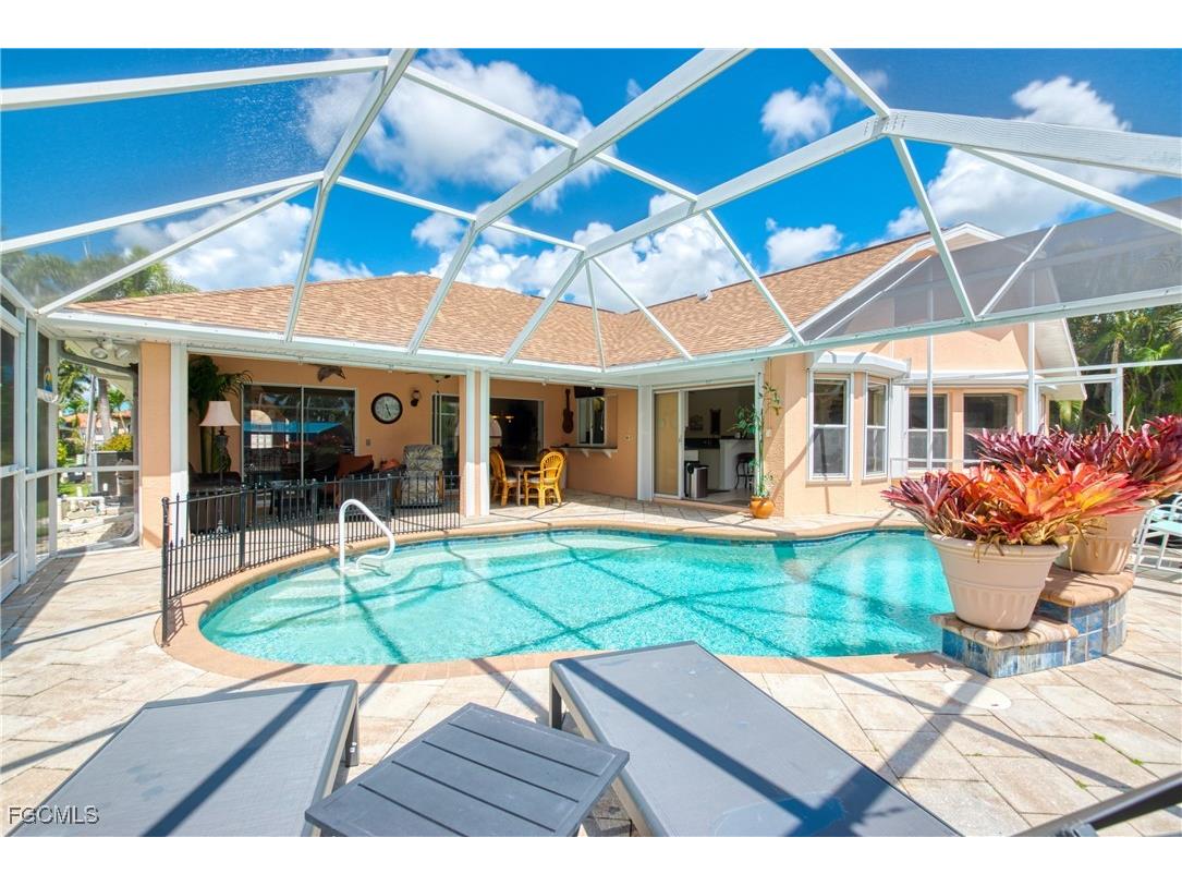5607 Coronado Court Cape Coral FL 33904 2026001104 image8