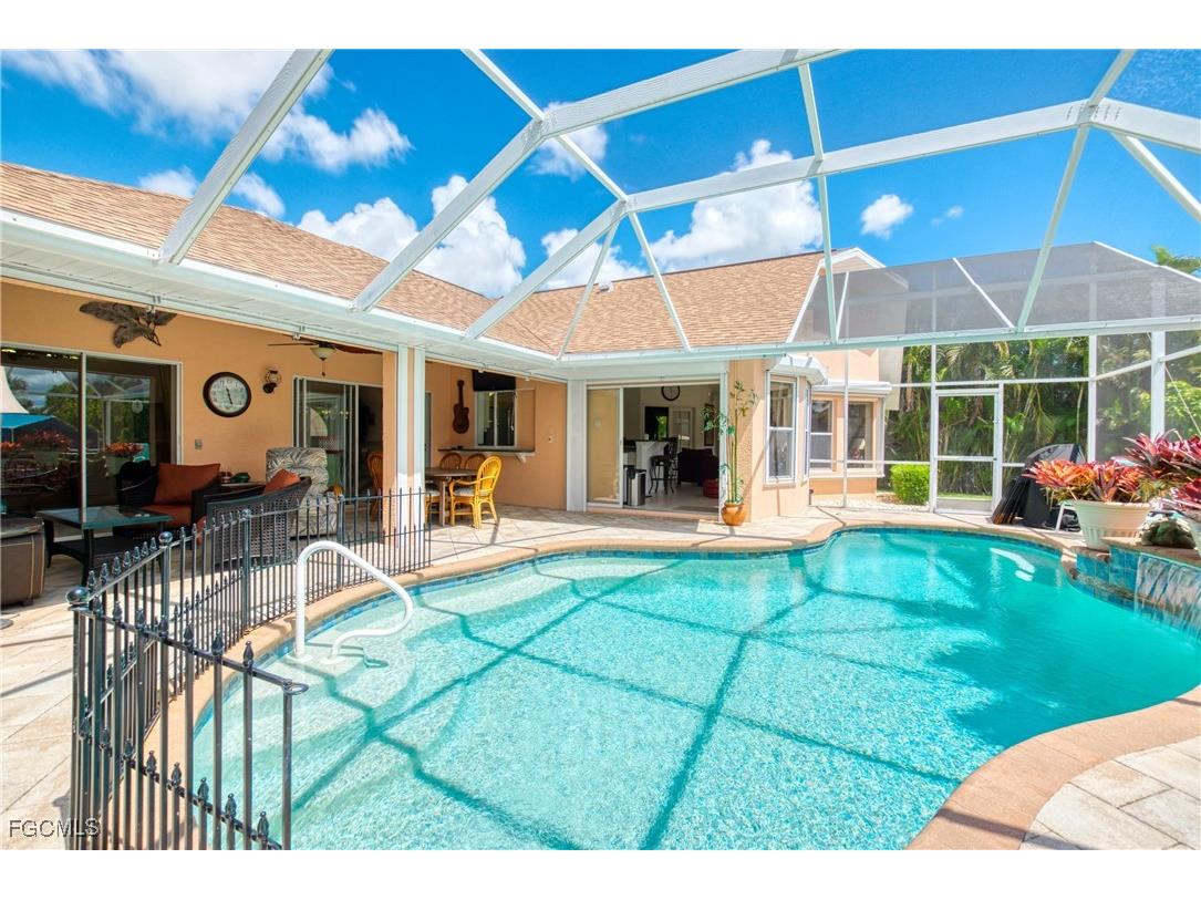 5607 Coronado Court Cape Coral FL 33904 2026001104 image9