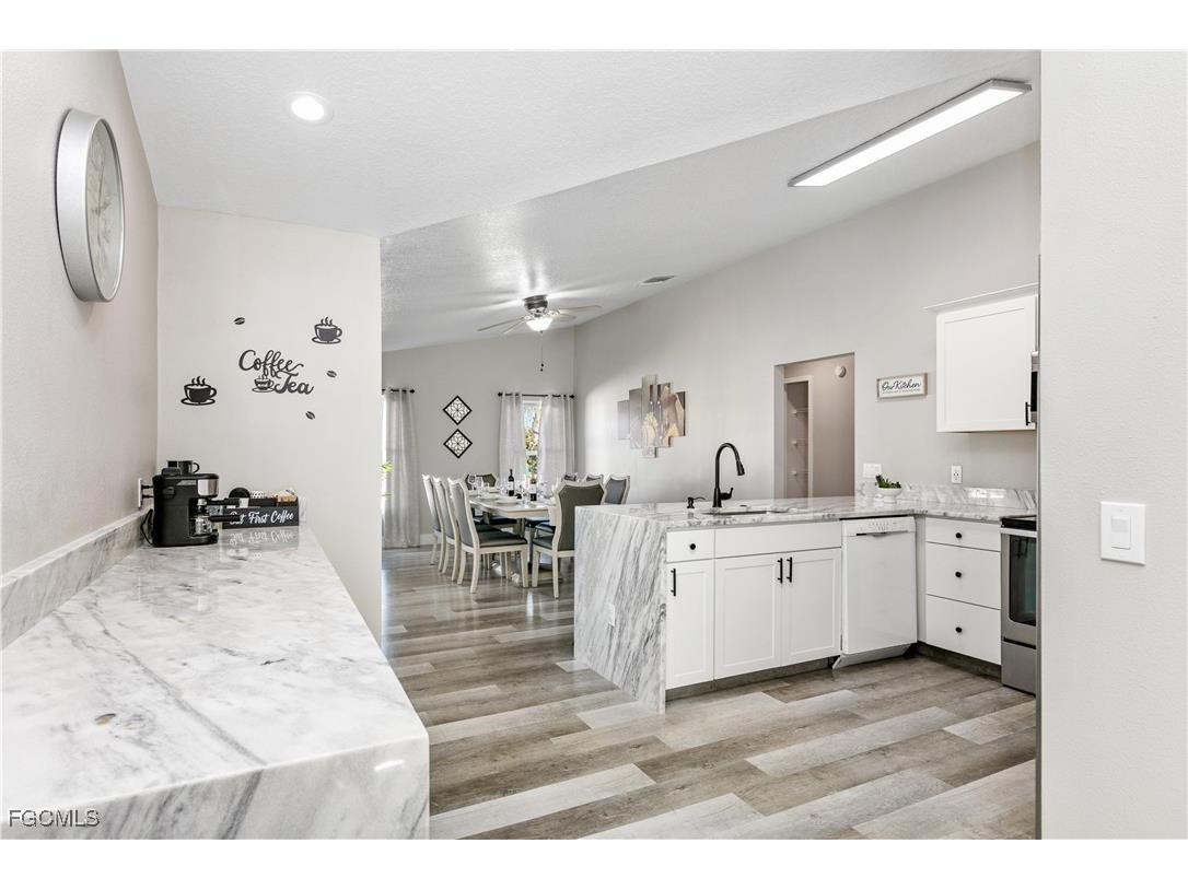 5608 Mandarin Court Davenport FL 33896 2025020705 image4