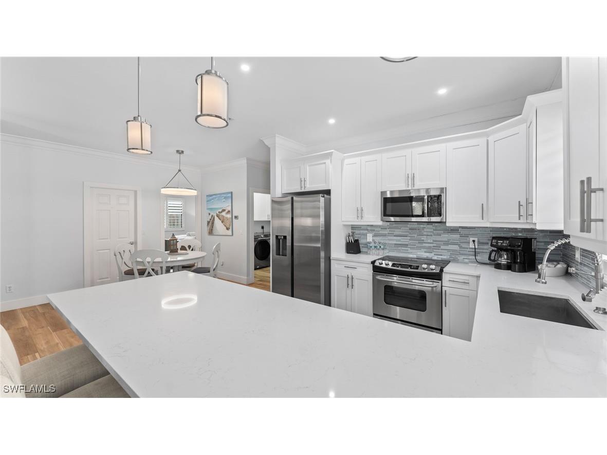 561 94th Avenue N Naples FL 34108 225003055 image16