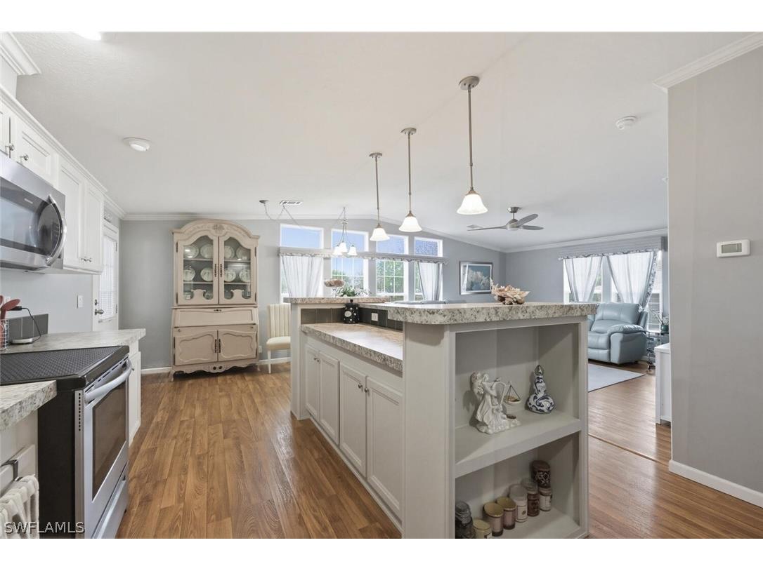 561 Charlemagne Boulevard Naples FL 34112 226009991 image10