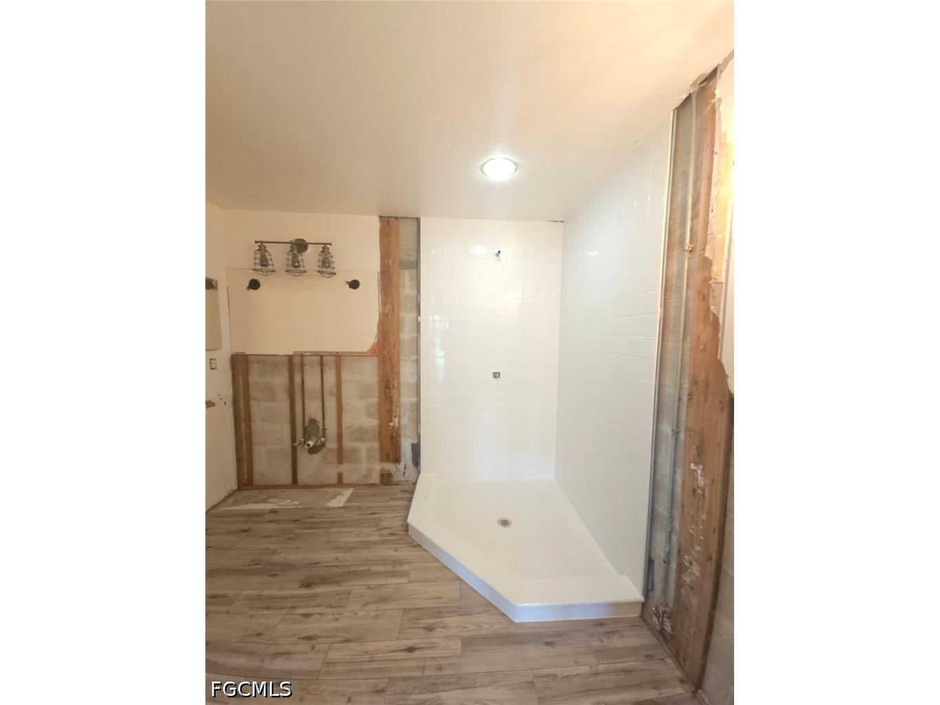 561 Foxcreek Drive Lehigh Acres FL 33974 2026002318 image21