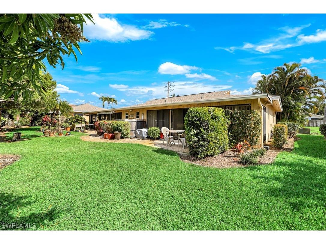 561 Palm View Drive #16 Naples FL 34110 226009624 image16