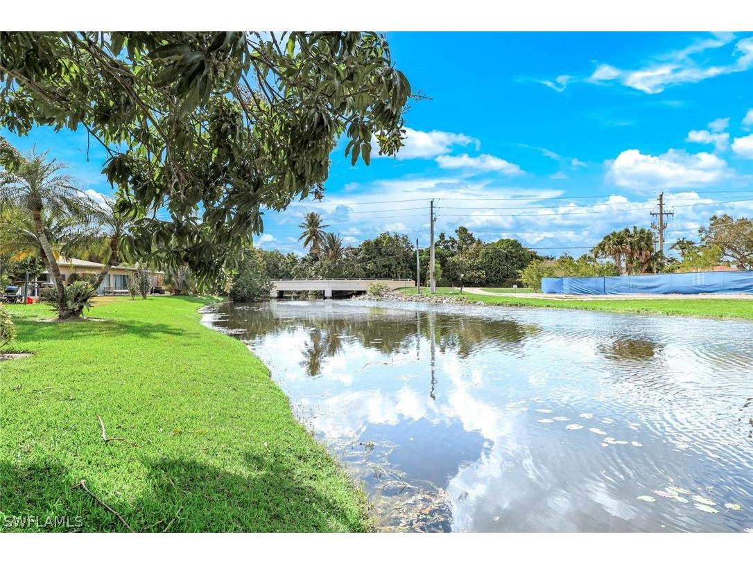 561 Palm View Drive #16 Naples FL 34110 226009624 image17