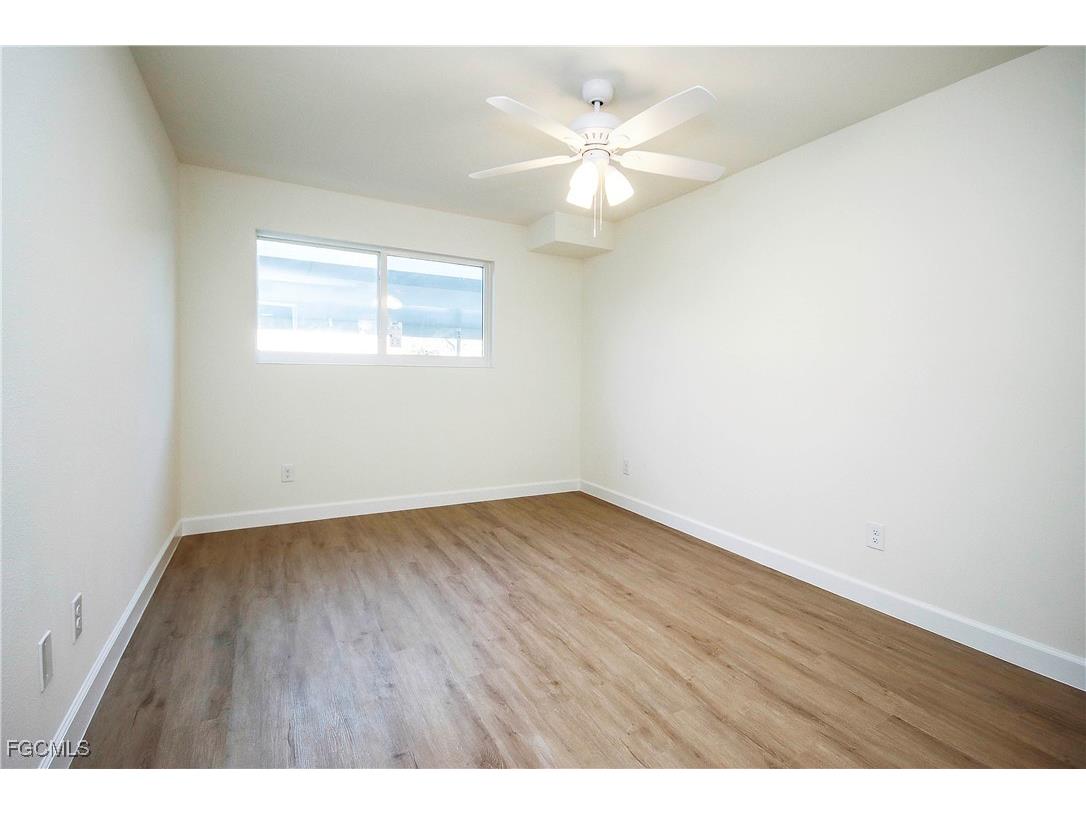 561 Periwinkle Way #E2 Sanibel FL 33957 2026001069 image16