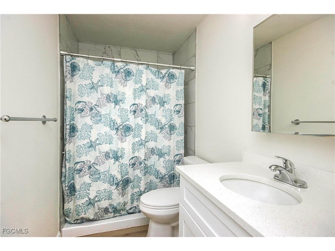 561 Periwinkle Way #E2 Sanibel FL 33957 2026001069 image9