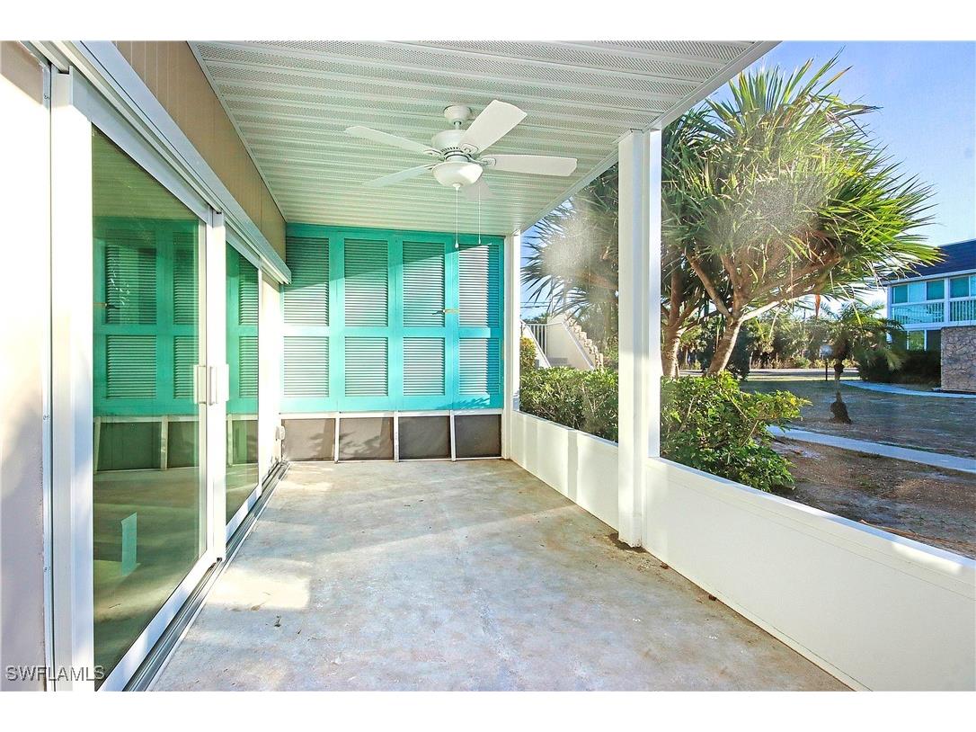 561 Periwinkle Way #E2 Sanibel FL 33957 225057900 image8