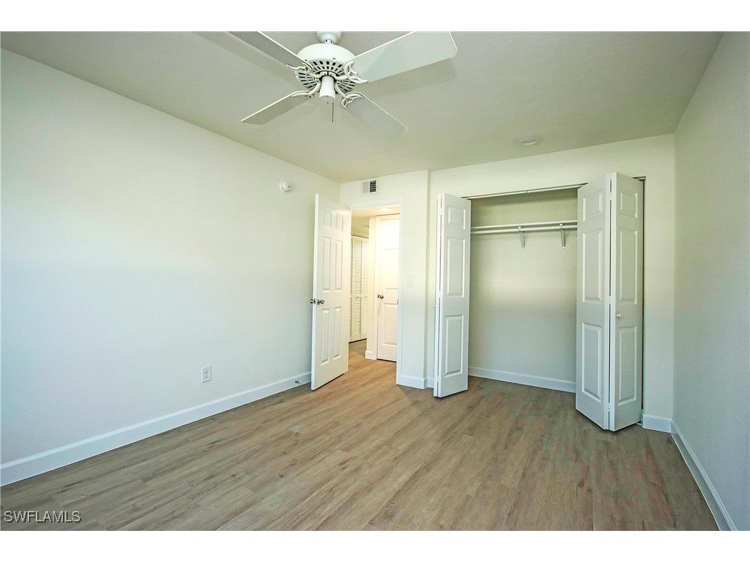 561 Periwinkle Way #E2 Sanibel FL 33957 225057900 image9