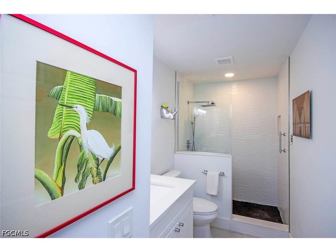 561 Periwinkle Way #F3 Sanibel FL 33957 2026021167 image11