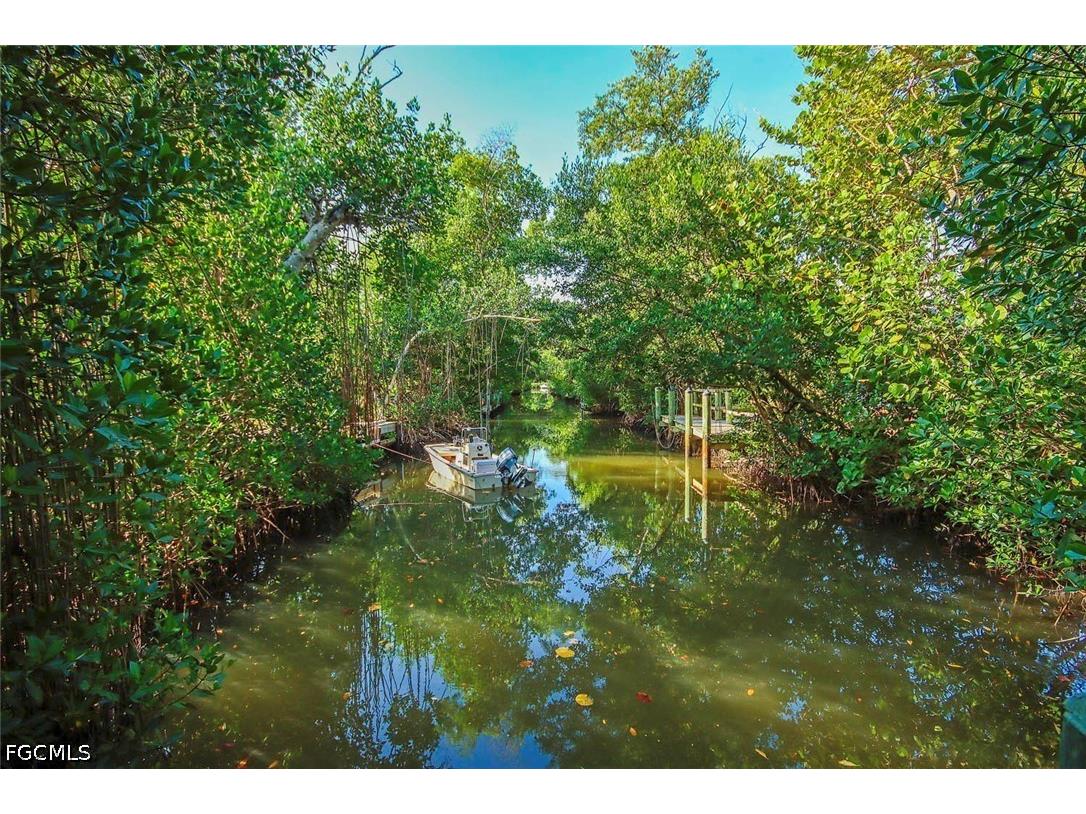 561 Periwinkle Way #F3 Sanibel FL 33957 2026021167 image20