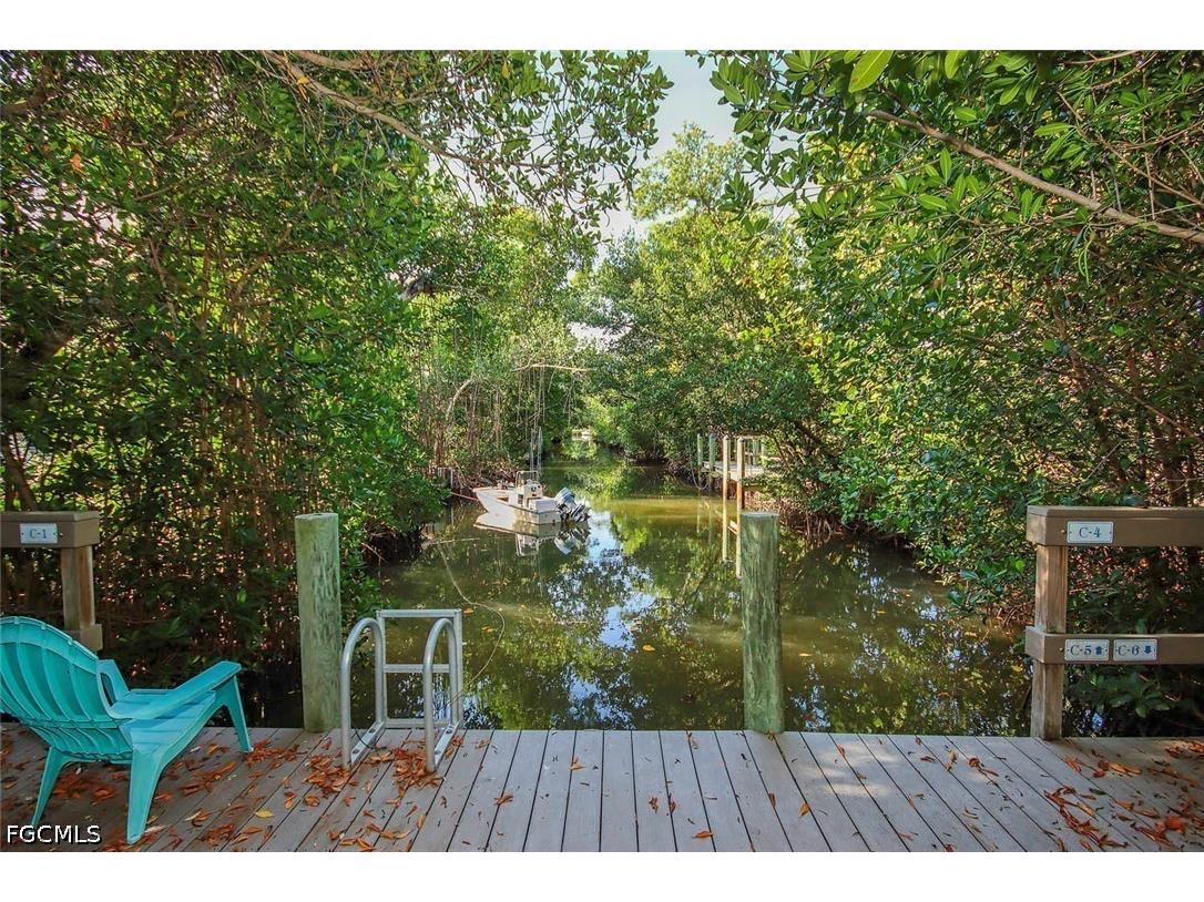 561 Periwinkle Way #F3 Sanibel FL 33957 2026021167 image22
