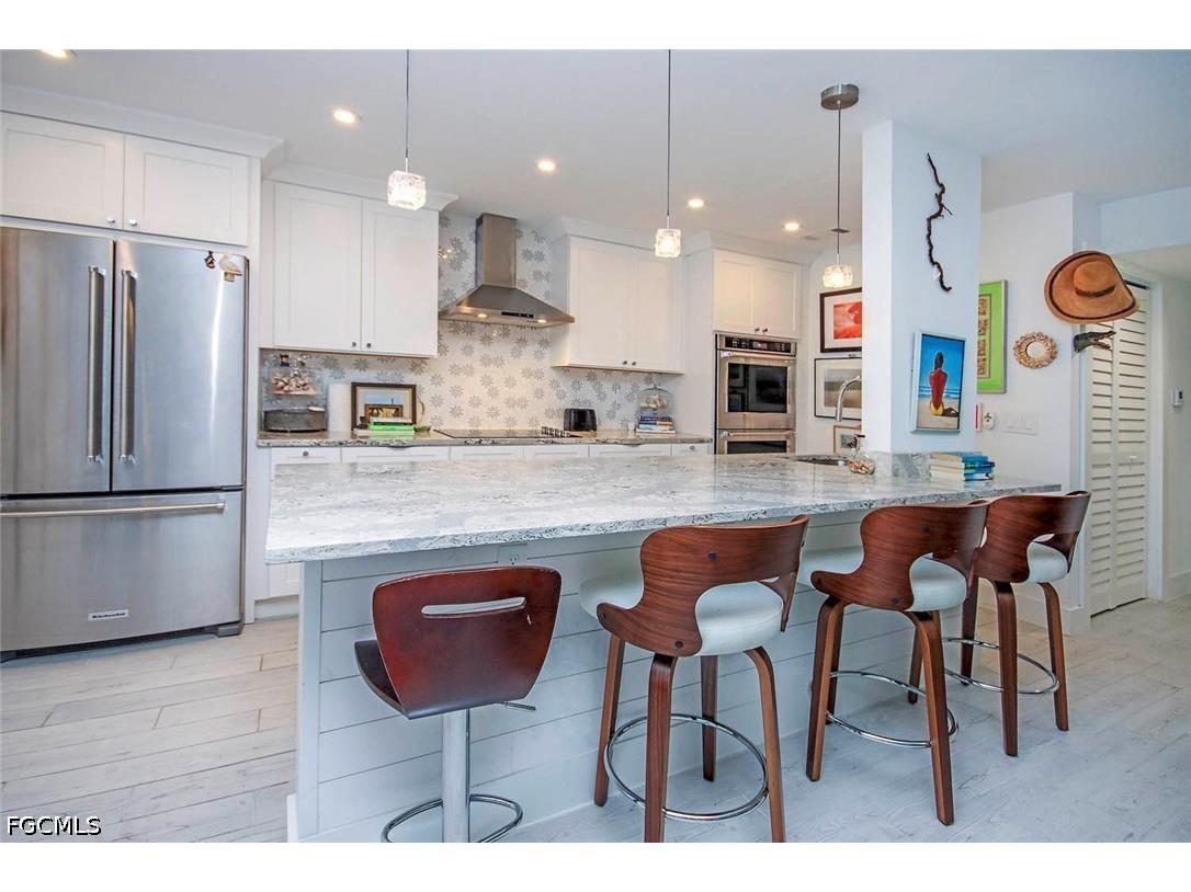 561 Periwinkle Way #F3 Sanibel FL 33957 2026021167 image3