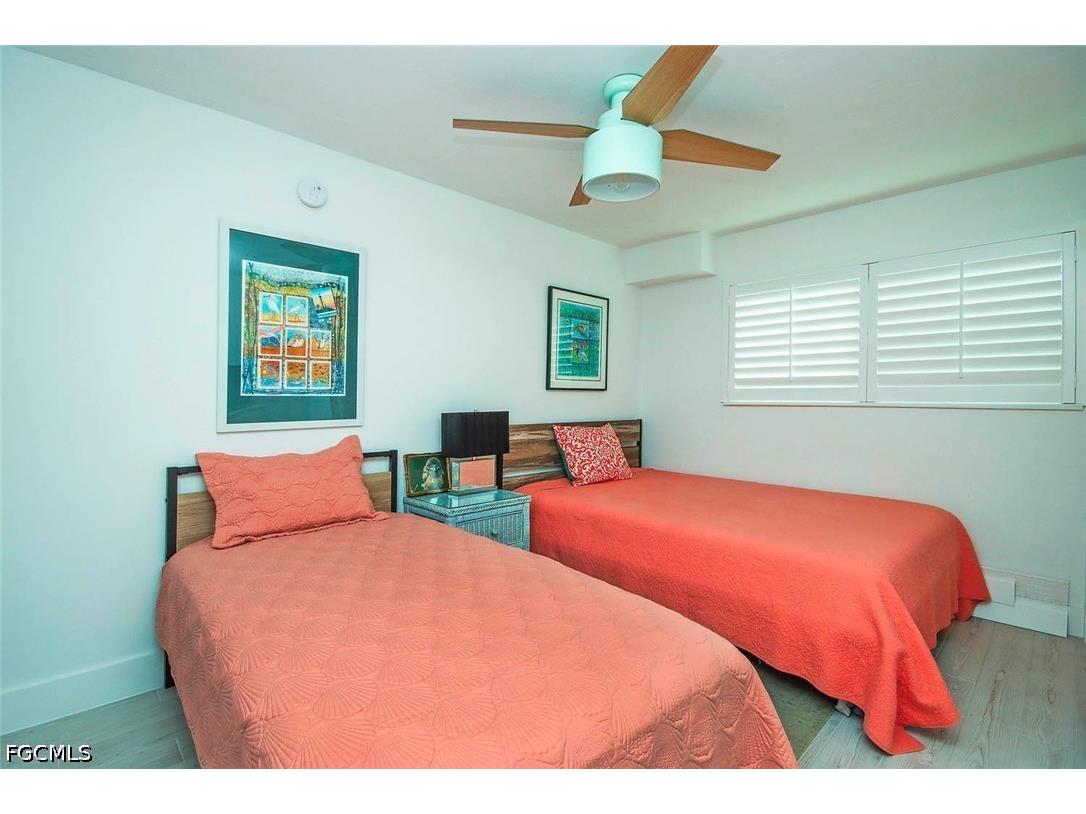561 Periwinkle Way #F3 Sanibel FL 33957 2026021167 image9