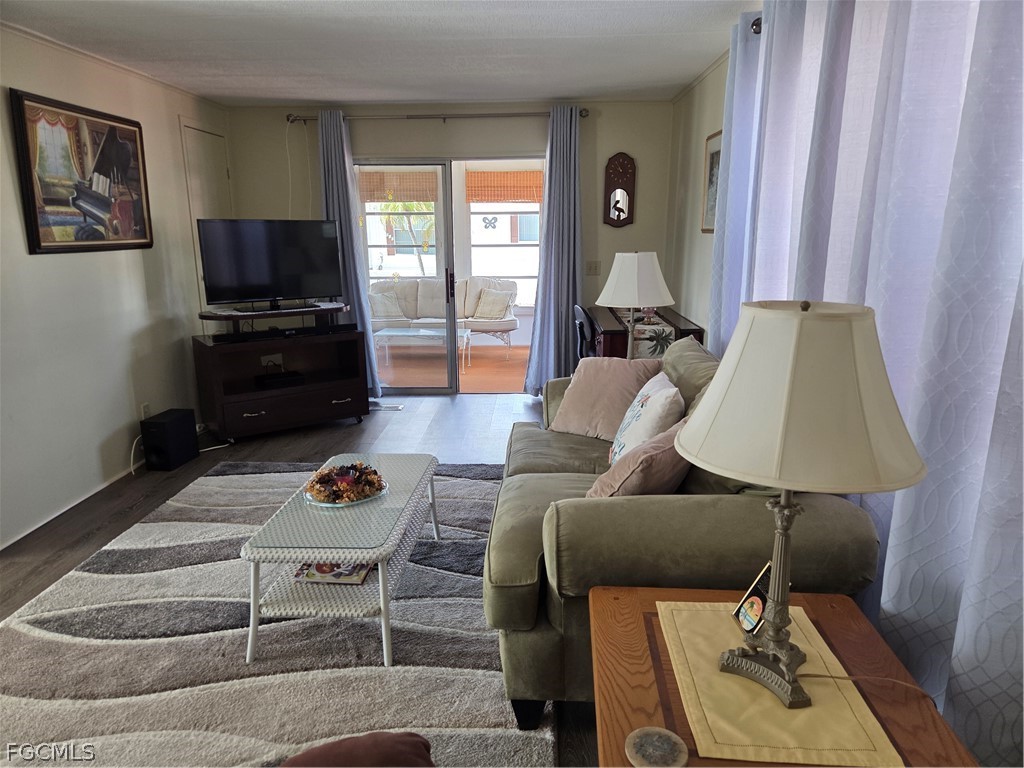 561 Winning Way North Fort Myers FL 33917 2026011960 image12