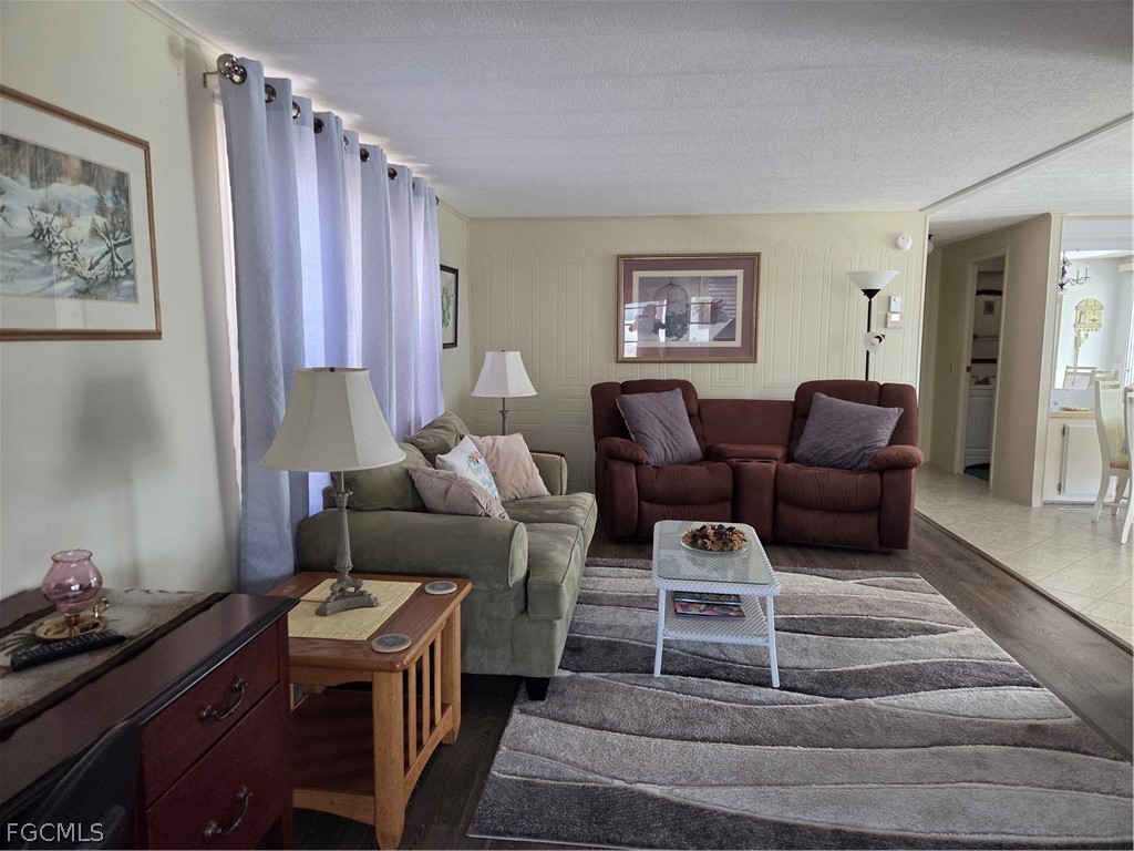 561 Winning Way North Fort Myers FL 33917 2026011960 image14
