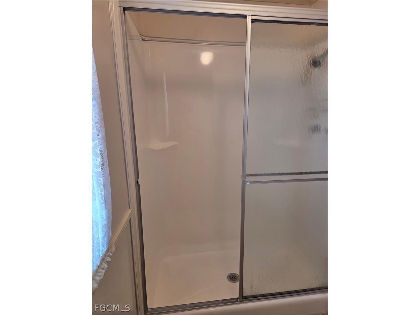 561 Winning Way North Fort Myers FL 33917 2026011960 image32