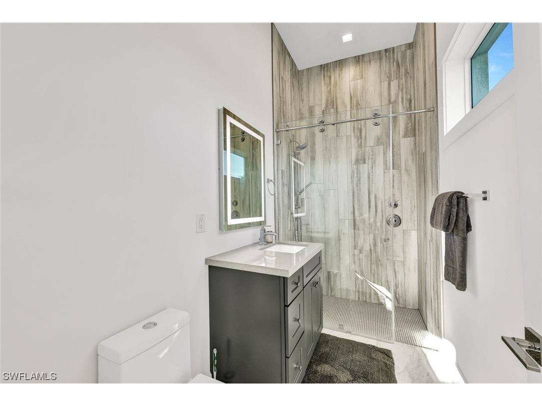5610 De Soto Court Cape Coral FL 33904 224023190 image46