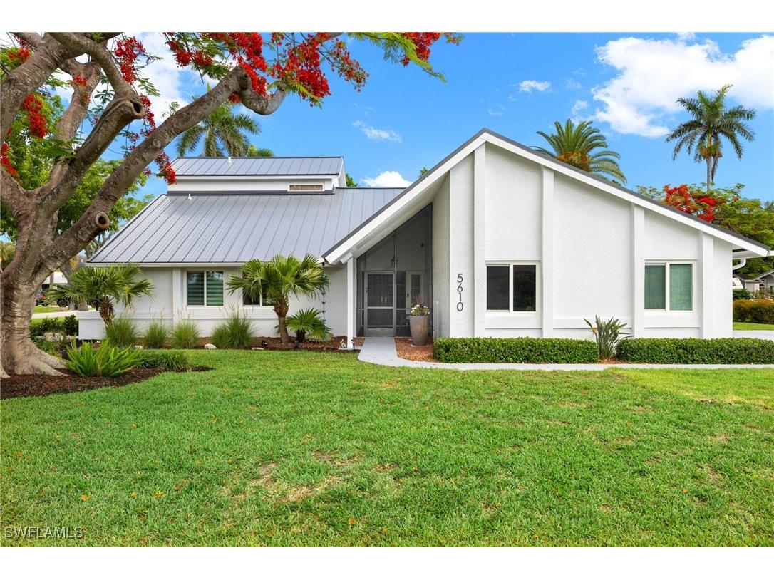 5610 Sundown Harbor Court Fort Myers FL 33919 225048213 image2