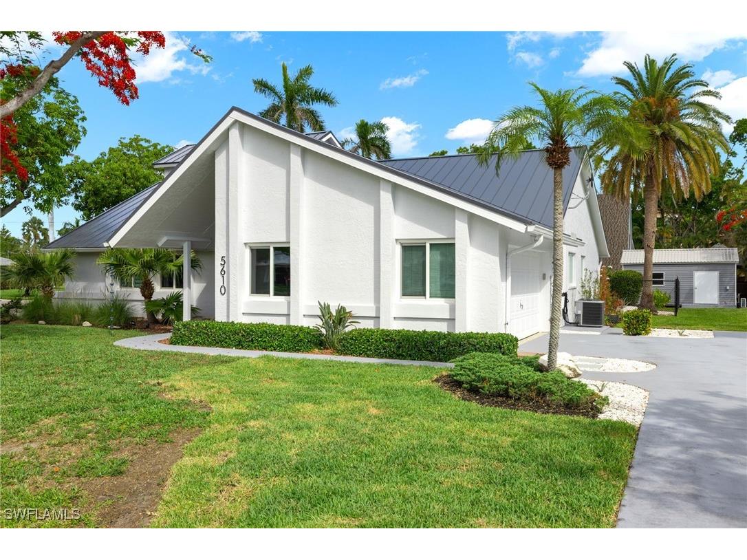 5610 Sundown Harbor Court Fort Myers FL 33919 225048213 image48