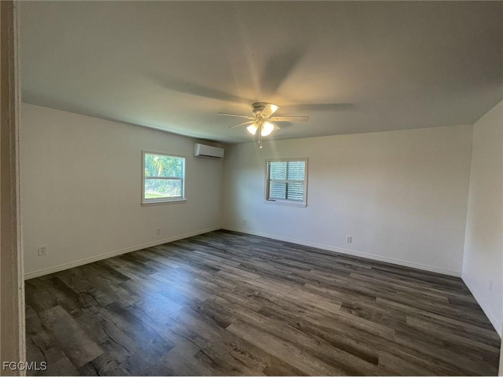 5611 Captain John Smith Loop North Fort Myers FL 33917 2025002779 image13