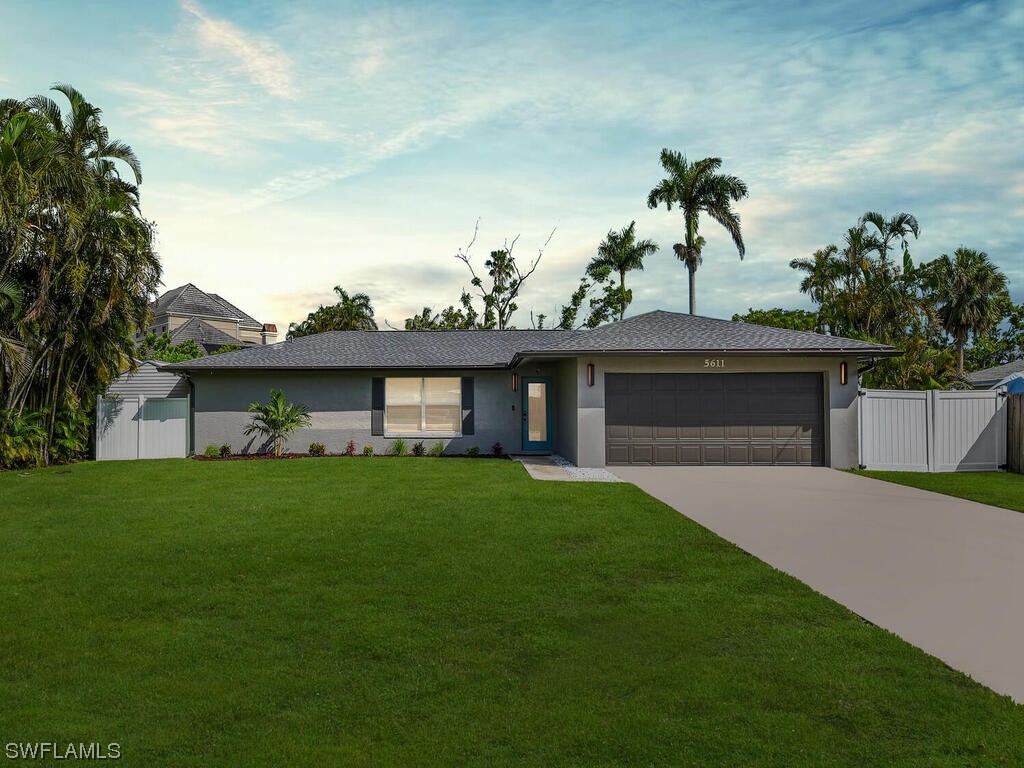 5611 Goetz Drive Fort Myers FL 33919 223046396 image1