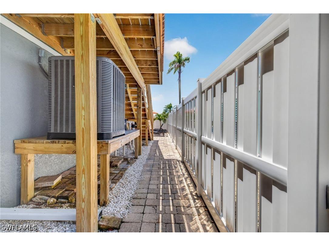 5612 Easy Street Fort Myers Beach FL 33931 226019124 image41