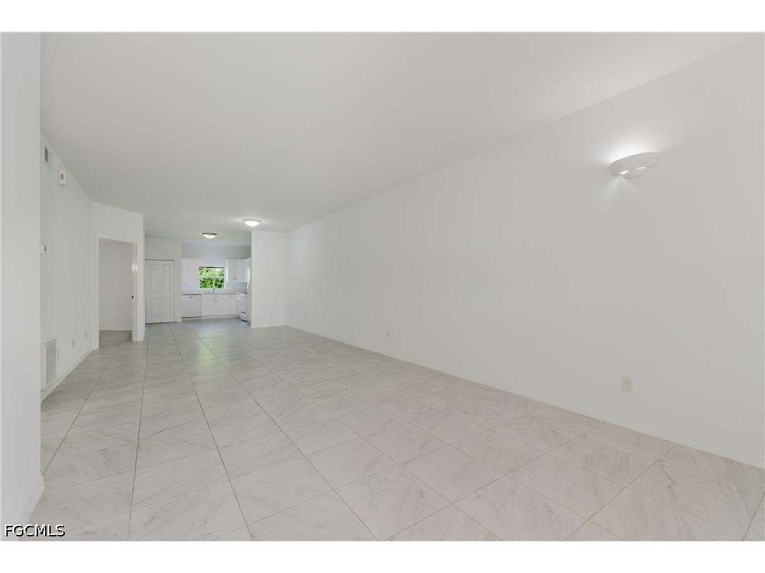 5612 Rose Garden Road #104 Cape Coral FL 33914 2026026010 image6