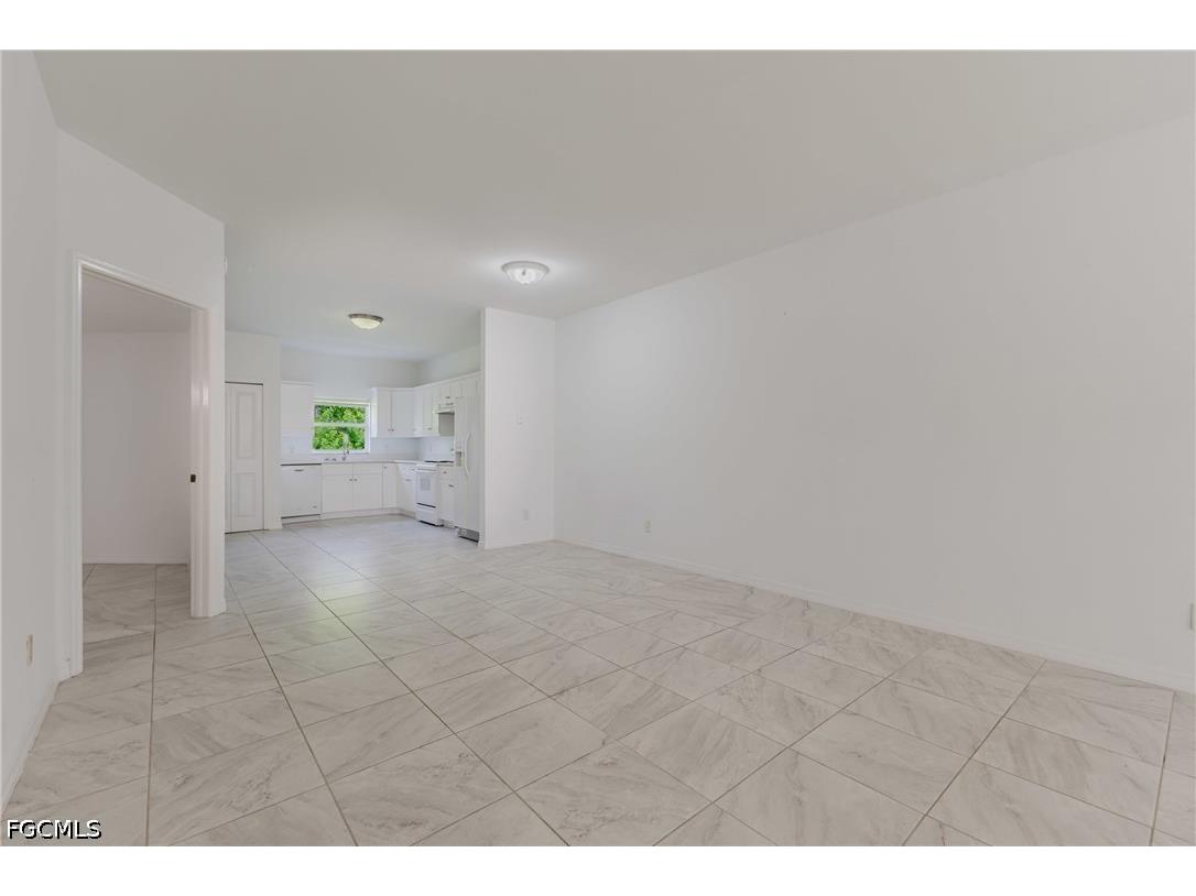 5612 Rose Garden Road #104 Cape Coral FL 33914 2026026010 image9