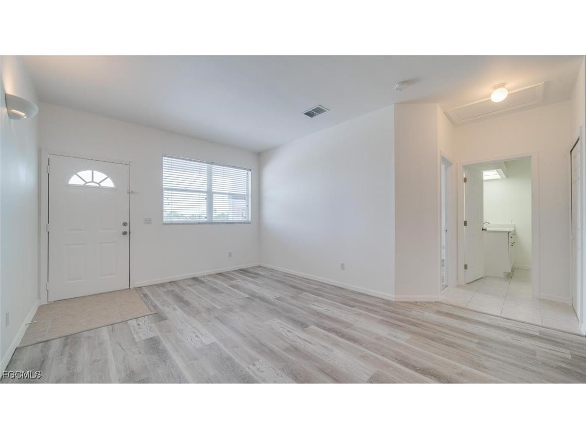 5612 Rose Garden Road #203 Cape Coral FL 33914 2025002397 image4